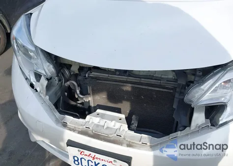 2016 Nissan Versa Note S (Sr)/S Plus/Sl/Sr/Sv z USA, uszkodzony, nr VIN 3N1CE2CP2GL393034